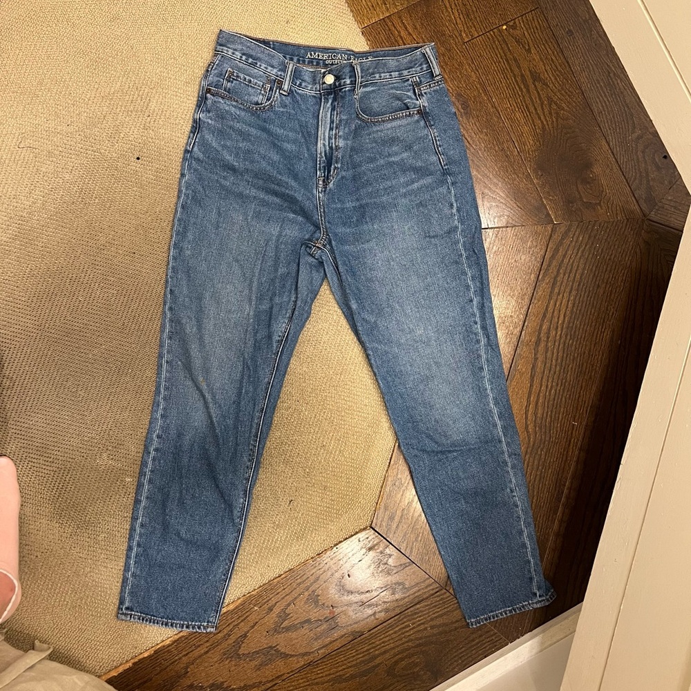 American Eagle Mom Jeans
